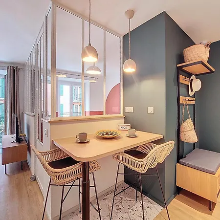 Nestor&jeeves - Le Philibert - Near Port - Old Town Apartment