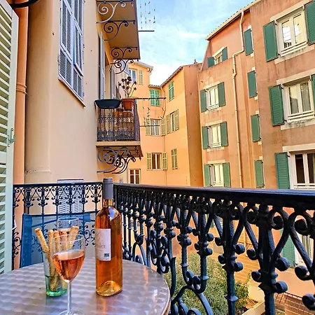 Nestor&jeeves - Le Philibert - Near Port - Old Town *